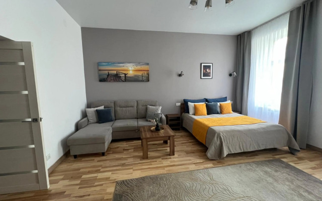 Fiesta Apartment on Franka 2BR-6P