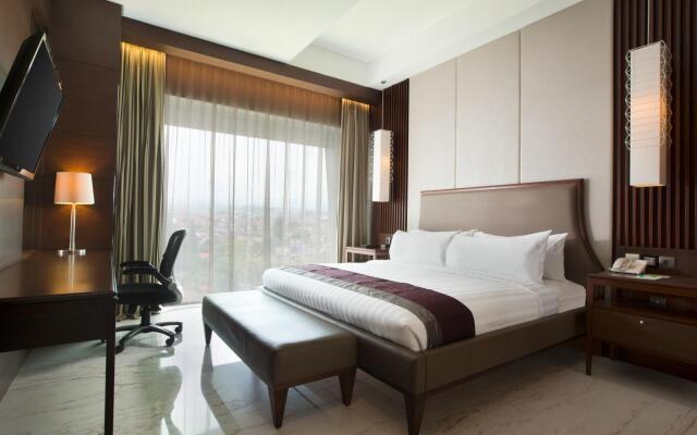 Holiday Inn Bandung Pasteur, an IHG Hotel