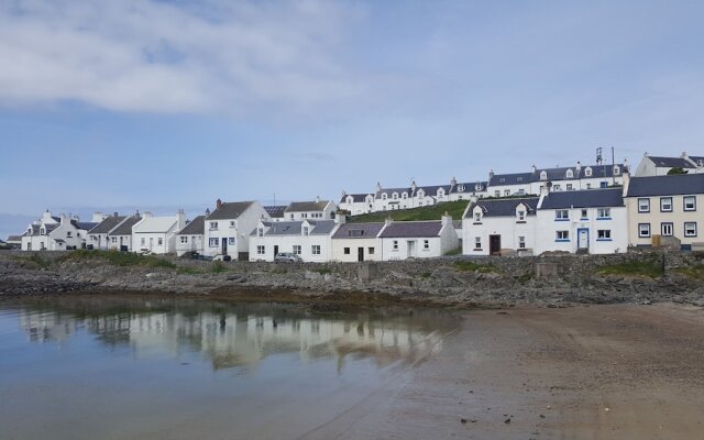 Port Charlotte Youth Hostel