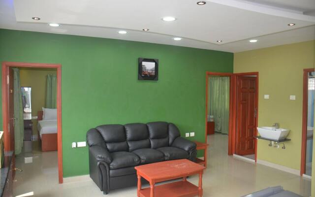 Max Classic Serviced Apartment
