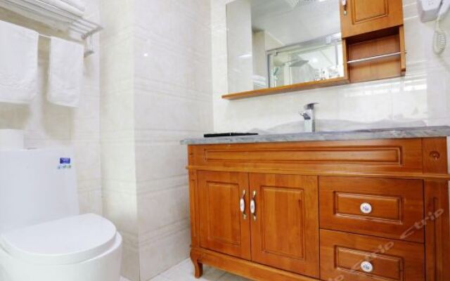 Huating Hotel