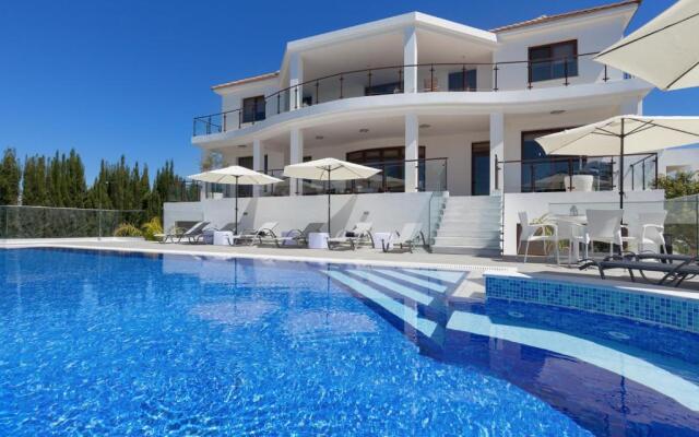 The Majestic Residence