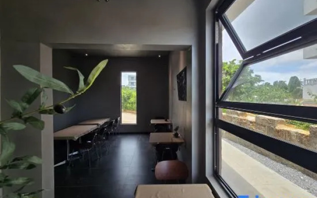 Kite Sea View Courtyard