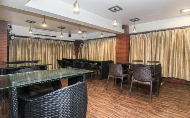 Collection O 76705 The Deccan 8 - MOCA