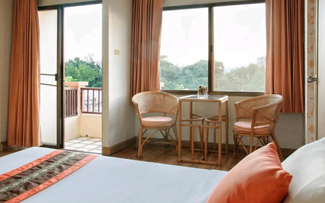 Takiab Beach Resort