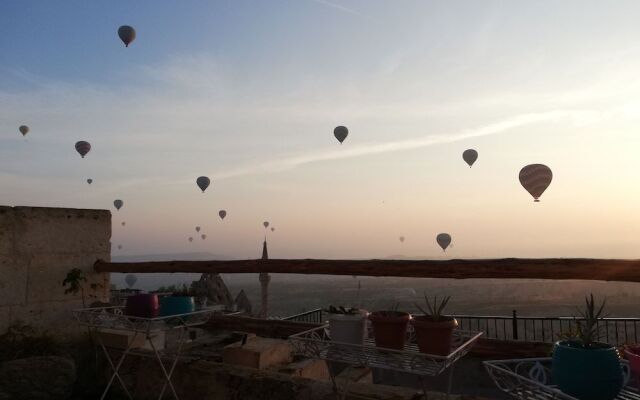 Cronos Cappadocia Cave Hotel