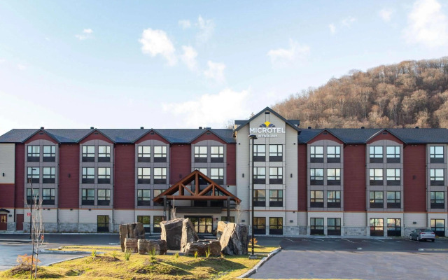 Microtel Inn and Suites by Wyndham Mont Tremblant