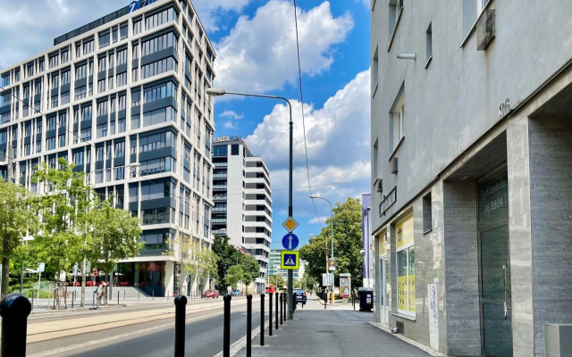 Peaceful Place in Old Town