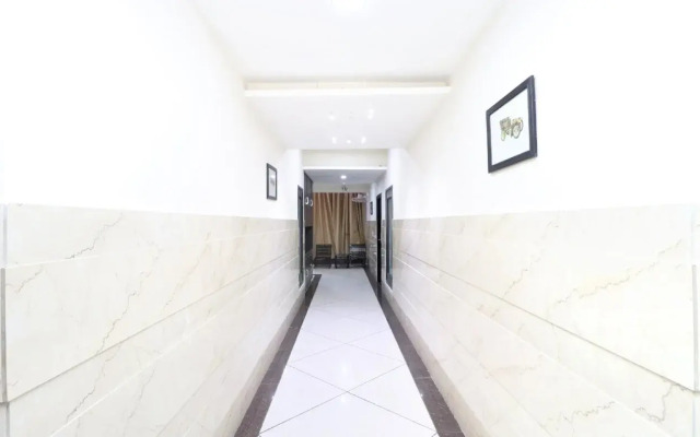 Hotel Signature By OYO Rooms