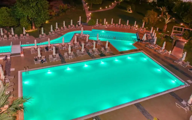Olympian Bay Grand Resort
