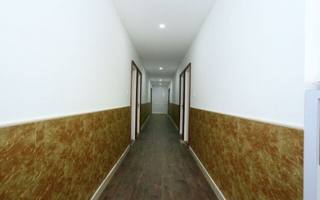 Capital O 22485 Tcs Suites