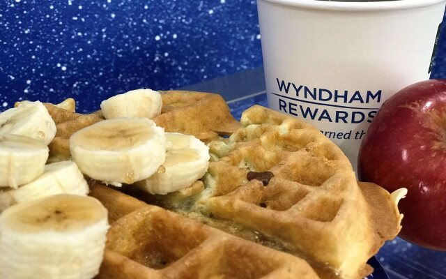 Travelodge by Wyndham Merced Yosemite