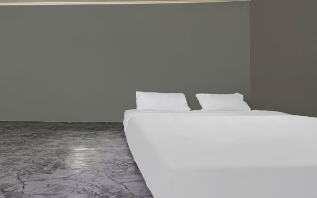 OYO Life 92694 Kost Nino