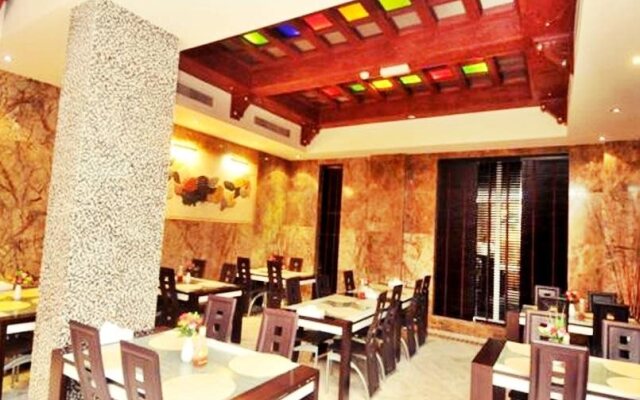 Johny International Hotel