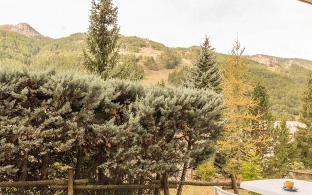 Appartement Saint-Chaffrey , 3 pièces, 8 personnes - FR-1-330E-25