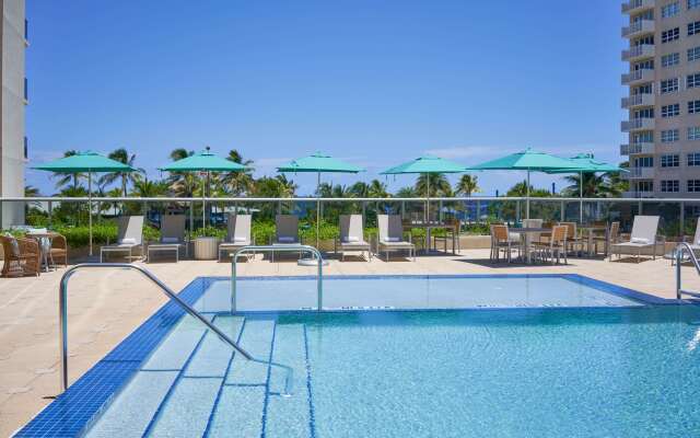 Tru By Hilton Pompano Beach Pier