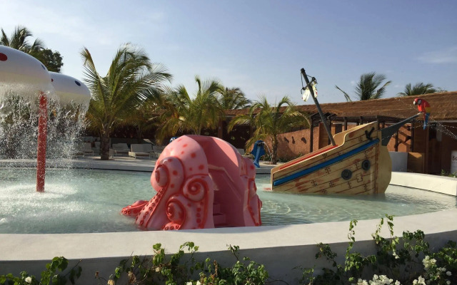 Mövenpick Resort Lamantin Saly