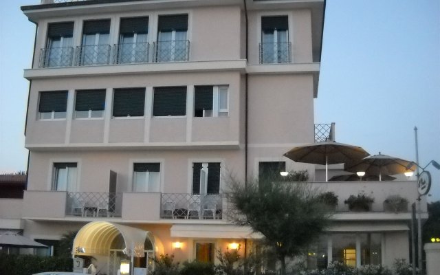 Hotel Bencista