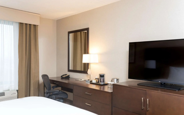 Doubletree by Hilton Pleasant Prairie Kenosha