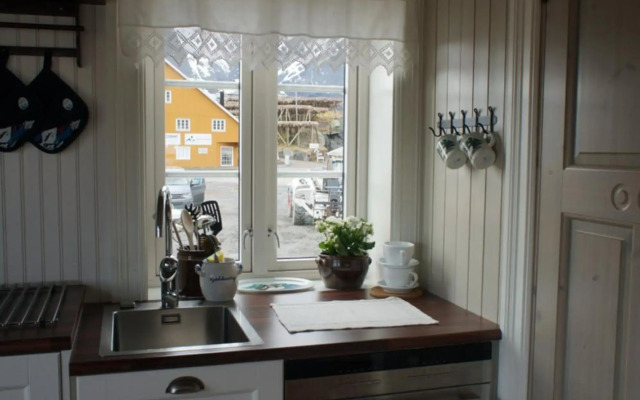 Sakrisøy Mini Apartment