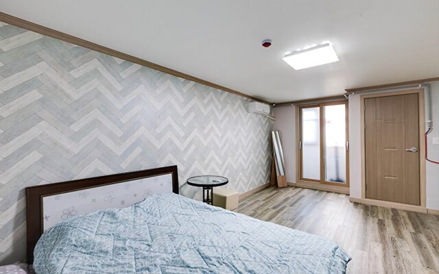 Yeosu Seongsim Pension