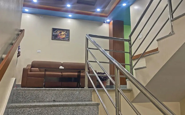 Hotel Janmabhumi