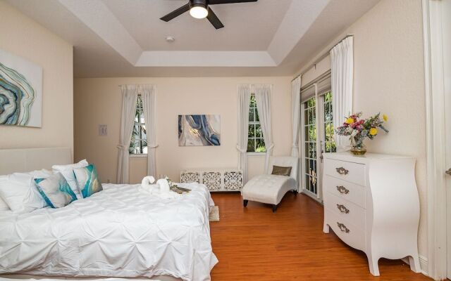 Las Olas Maison de Ville Near Fort Lauderdale Beach