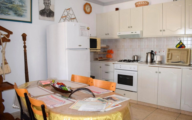 Apollonia Holiday Apartments