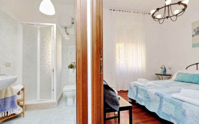 TreasureRome Family 3BR by Colosseo