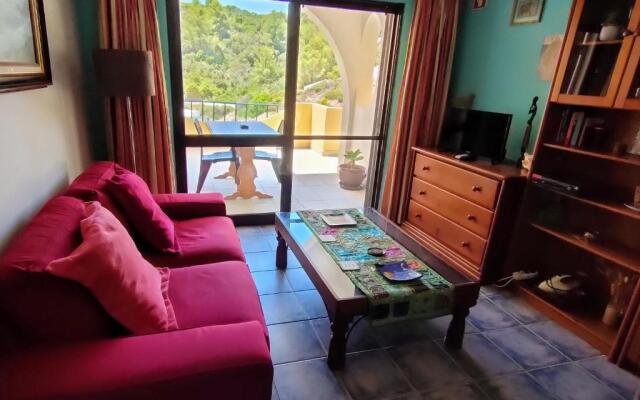 Centeanes Beach apartment