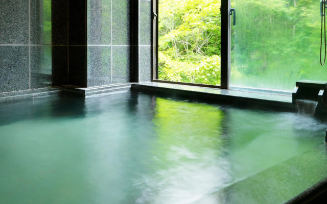 Niseko Konbu Onsen Tsuruga Besso Moku No Sho