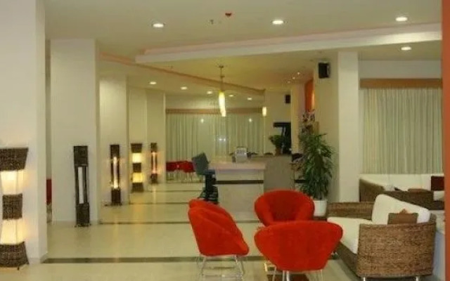 Relax Hotel