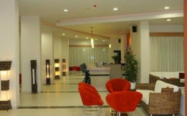 Relax Hotel