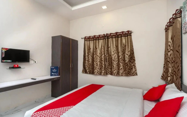OYO 22300 Sri Ramachandra guest house