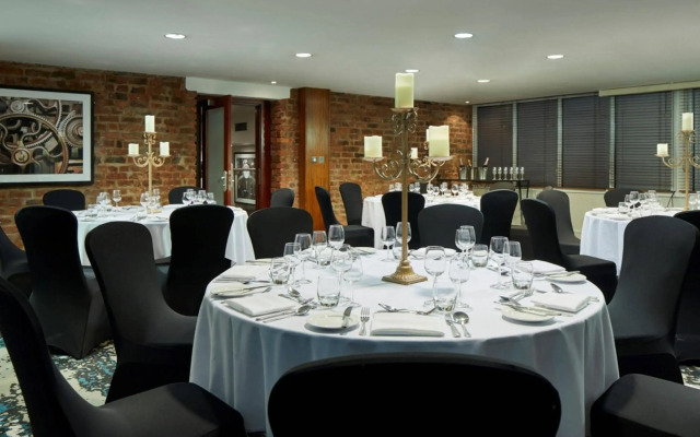 Manchester Marriott Victoria & Albert Hotel