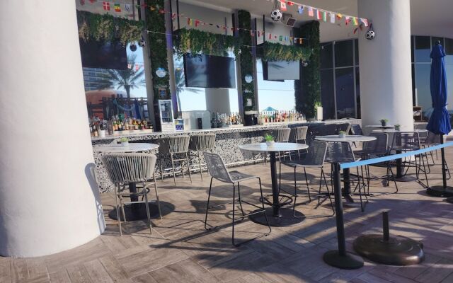 Beachfront Condos at HR by Cielo Stays