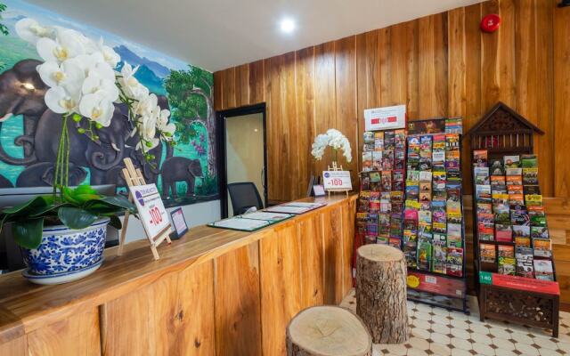 Anumat Premium Budget Hotel
