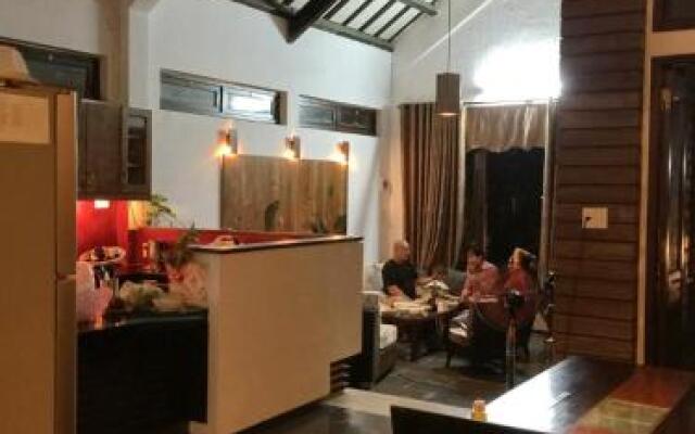 Calligraphy Homestay
