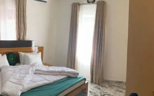 Mojo  Hotel