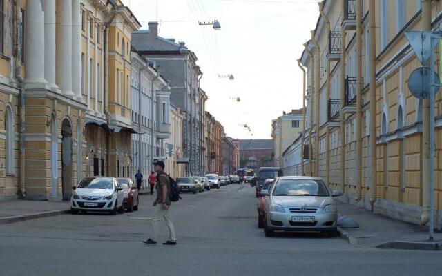 Хостел Антре возле Исакиевского Собора