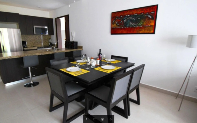 KIN PH7 Corner Penthouse by Gate48