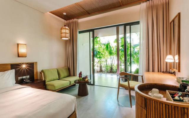 Dusit Princess Moonrise Beach Resort