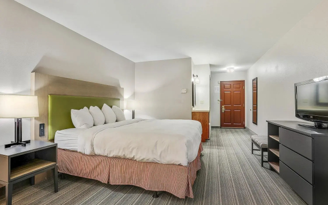Holiday Inn Express Akron NW - Fairlawn by IHG