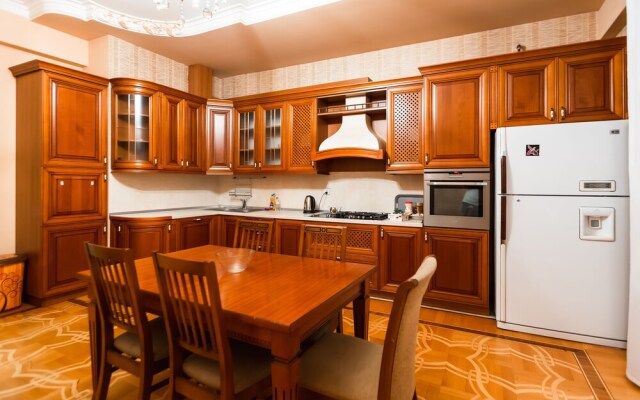 Nizami Street Royal Luxury Apartment