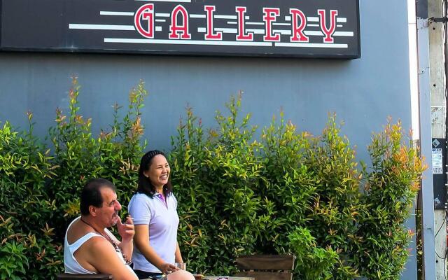 Patong Gallery Hotel