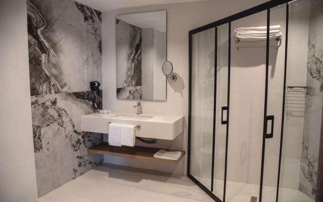 Ramada Plaza By Wyndham Batman