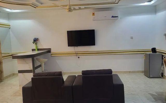 Ruks Hotel