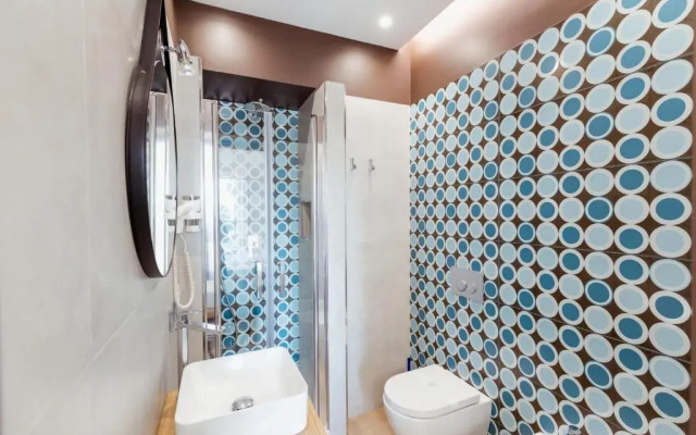 Suite Riviera 84
