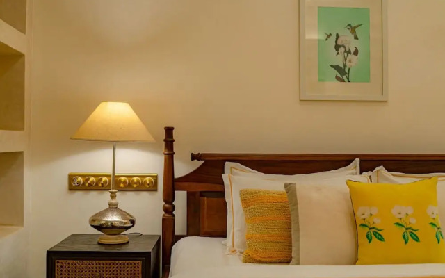 Loto Bianco by Hireavilla -4br w Pvt Pool Siolim
