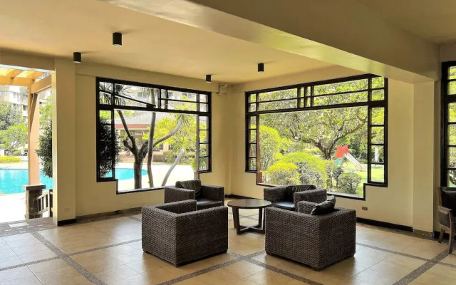 Rosewood Pointe Luxury Residences